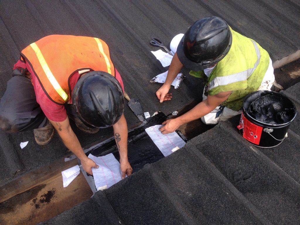 Sealing Internal Rain Gutters